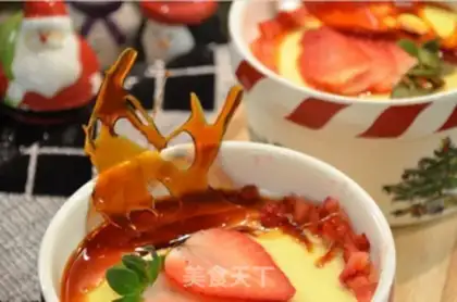 Make Caramel strawberries and eggs step 6