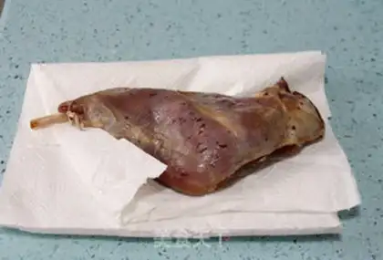 Make Black pepper rabbit leg step 9