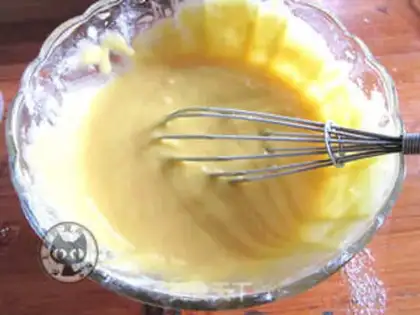Make A giraffe cake roll step 1