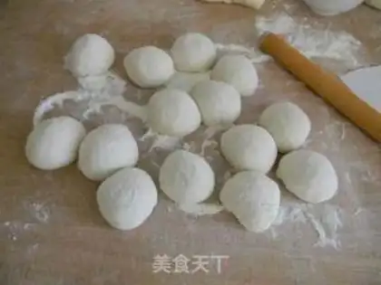 Make Carrot pork buns step 7