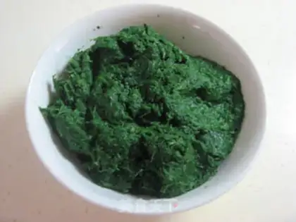 Make Noodle meatball spinach noodles step 0
