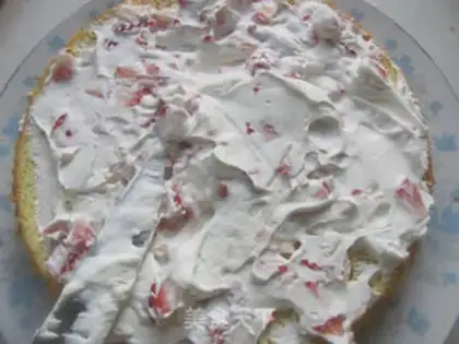 Make Strawberry cake step 10