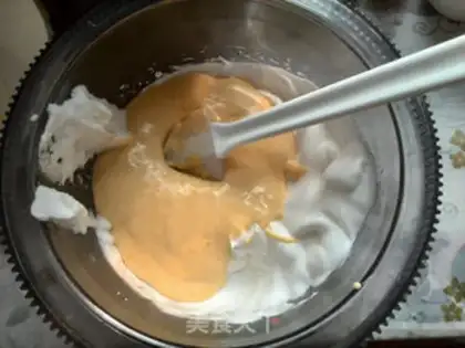 Make Strawberry roll step 9