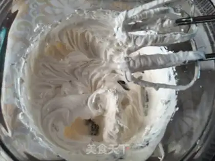 Make Strawberry roll step 13