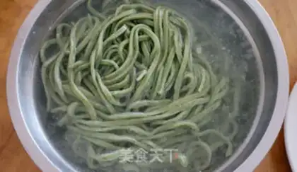 Make Noodle meatball spinach noodles step 6