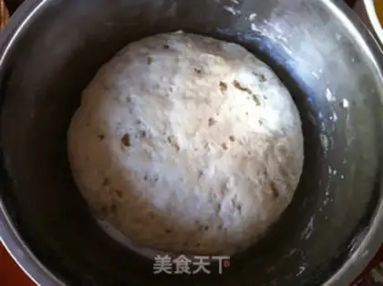 Make Pumpkin double-coloured buns step 0