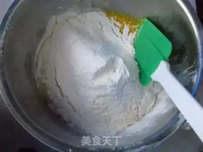 Make Dry cranberry cake step 4