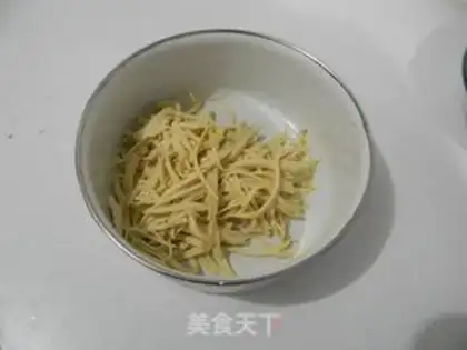 Make Soybeans with golden needle mushrooms step 0
