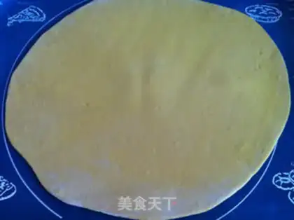 Make Pumpkin double-coloured buns step 3