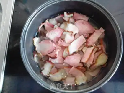 Make Pumpkin fried meat step 3