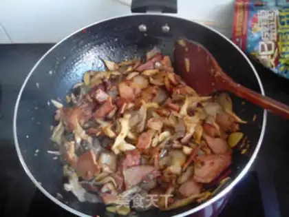 Make Pumpkin fried meat step 12