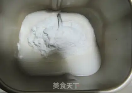 Make Rose bread step 4