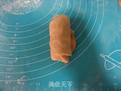 Make Rose bread step 14