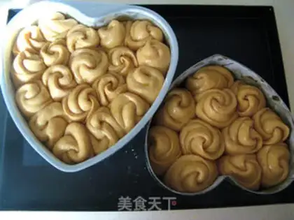 Make Rose bread step 18