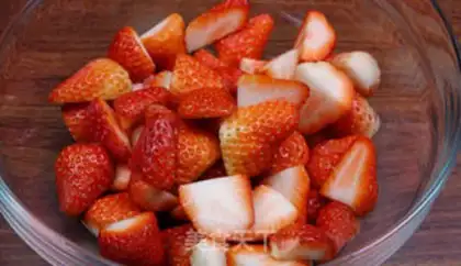 Make Strawberry blueberry jam step 0