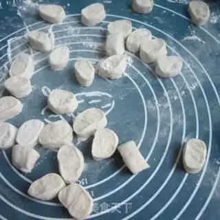 Make Pork dumplings step 7