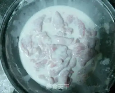 Make Harbin represents the meat in the pan step 3