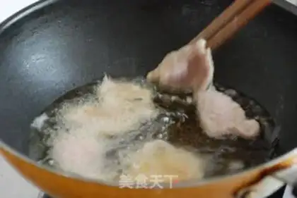 Make Harbin represents the meat in the pan step 4