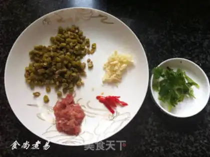 Make Guilin rice powder step 1