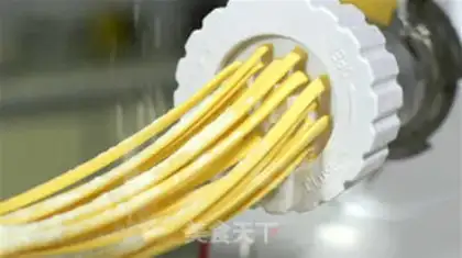 Make Carrot noodles step 4