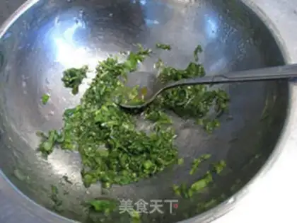 Make The salad sauce step 2