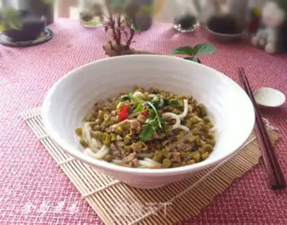 Make Guilin rice powder step 9