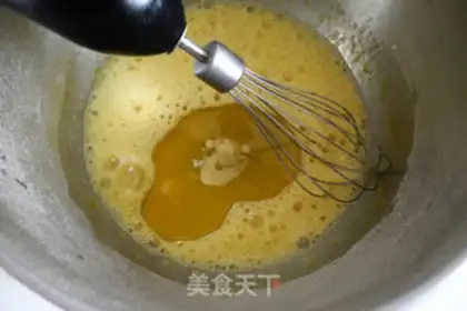 Make Coco-Coconut mini-cake step 2