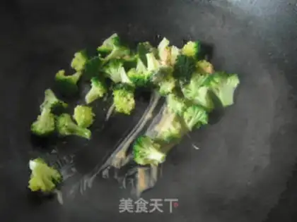 Make A vegetable salad step 4