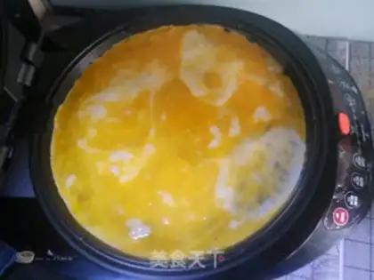 Make Ling Chun, "Bite the Spring" eats the springcake step 13
