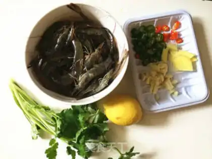Make Thai lemon spicy shrimp step 0
