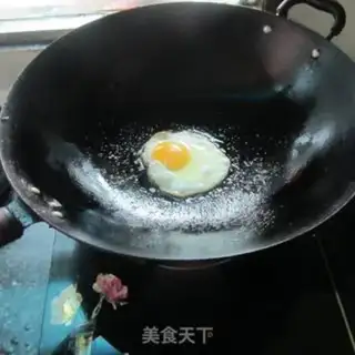 Make Fried egg loaf step 2