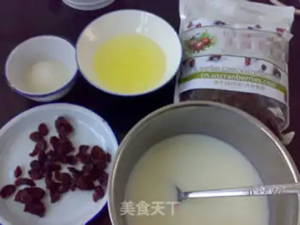 Make Cranberry milk step 0