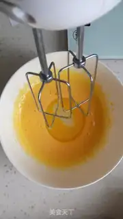 Make Double blueberry mousse cake step 2