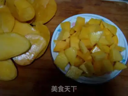 Make Banana mango ice cream step 1
