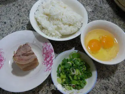 Make Eggs and lamb fried rice step 0