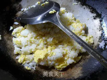 Make Eggs and lamb fried rice step 5
