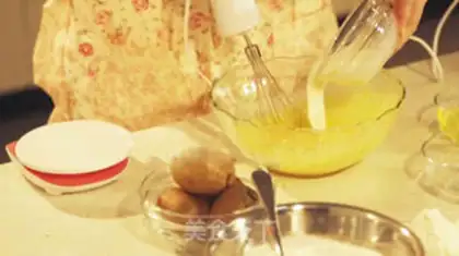Make Heart cake step 4