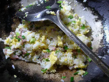 Make Eggs and lamb fried rice step 6