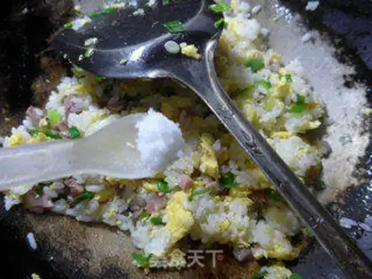Make Eggs and lamb fried rice step 7