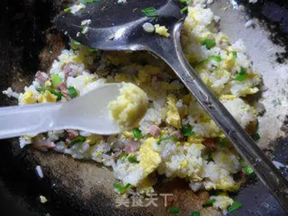 Make Eggs and lamb fried rice step 8