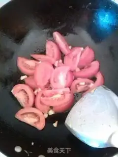 Make Tomato fried eggs step 4