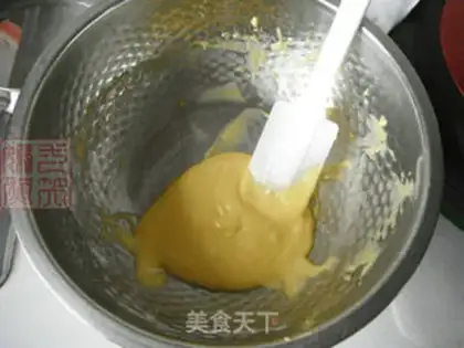Make Little yolk cookies step 5