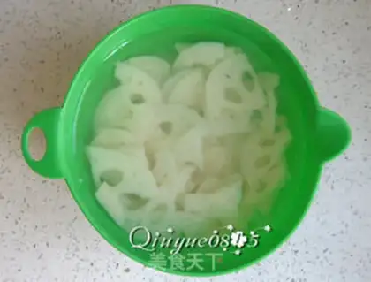 Make Spicy Lotus step 2