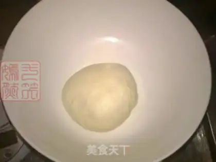 Make Strawberry souffle step 1