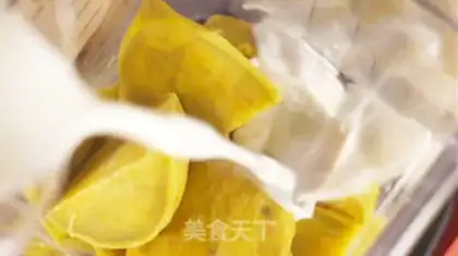 Make Potato milk soup step 1