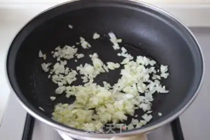 Make Cheese om eggs step 4