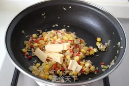 Make Cheese om eggs step 8
