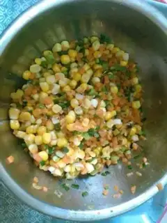Make Pork corn and vegetable dumplings step 4