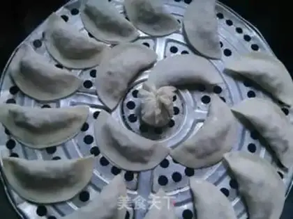 Make Pork corn and vegetable dumplings step 14