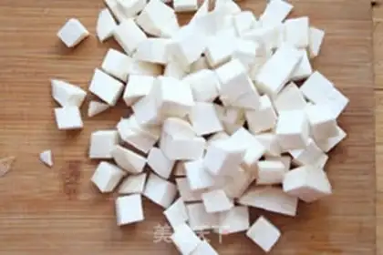 Make Chicken tofu pills with eggplant juice step 6